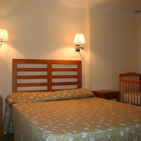Hostal Margarita La Línea de la Concepción Exteriör bild