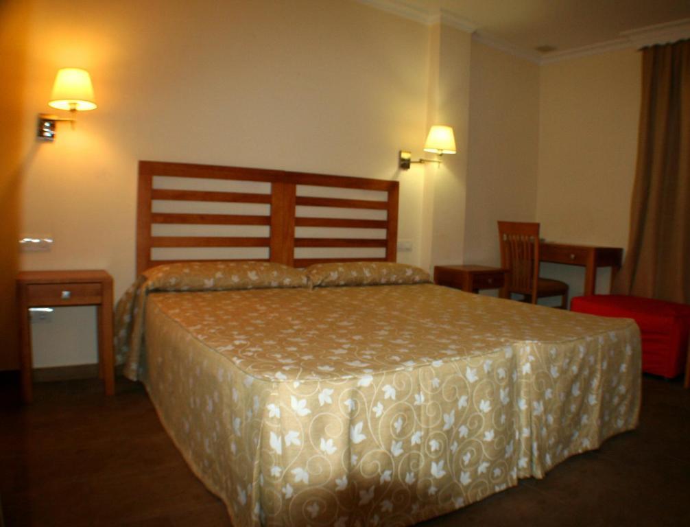 Hostal Margarita La Línea de la Concepción Exteriör bild