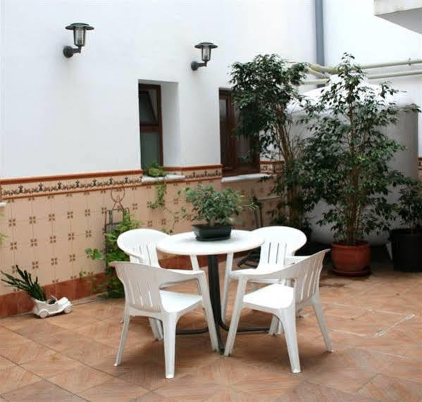 Hostal Margarita La Línea de la Concepción Exteriör bild